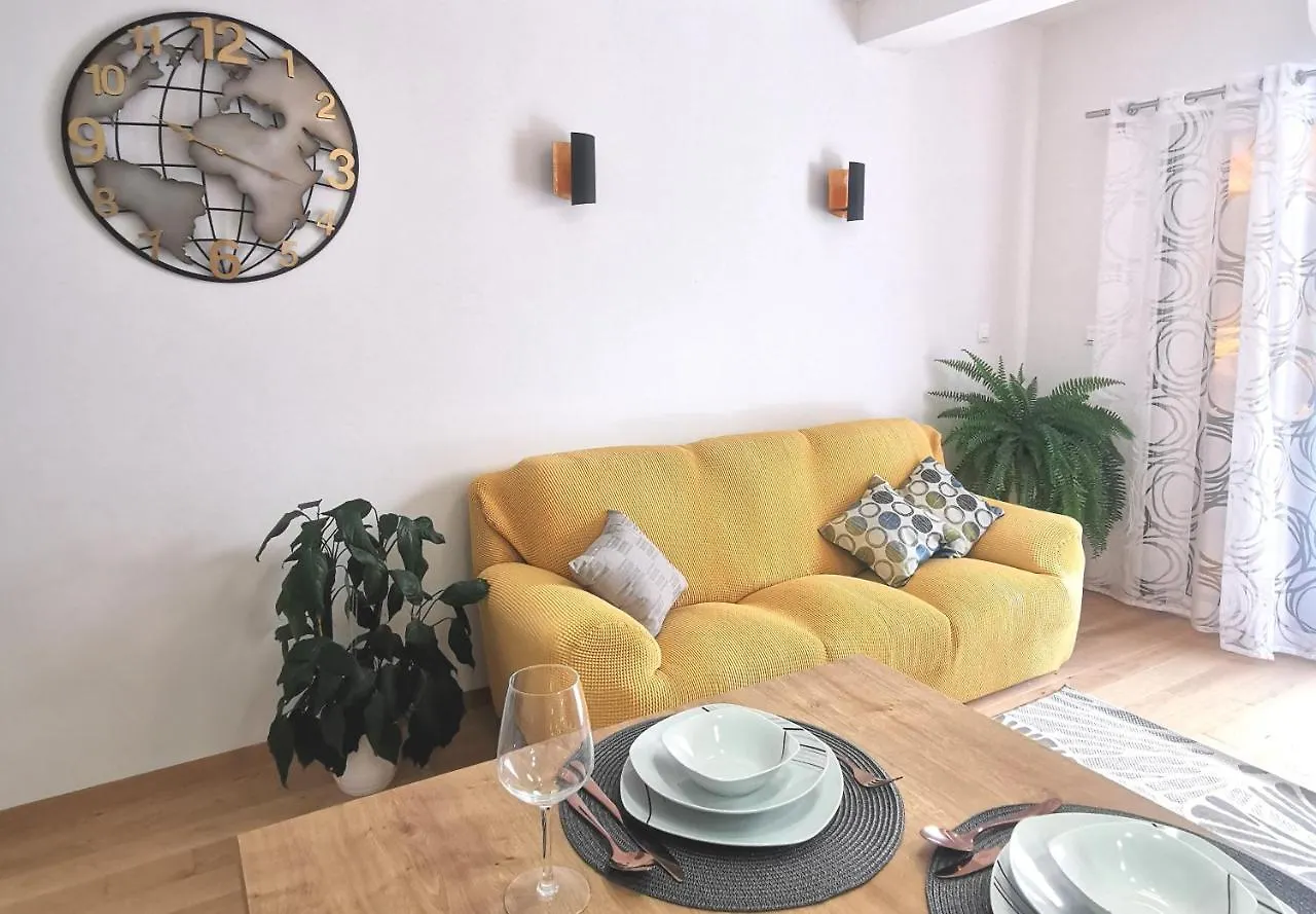 Relax And Enjoy Apartment Stobrec Split